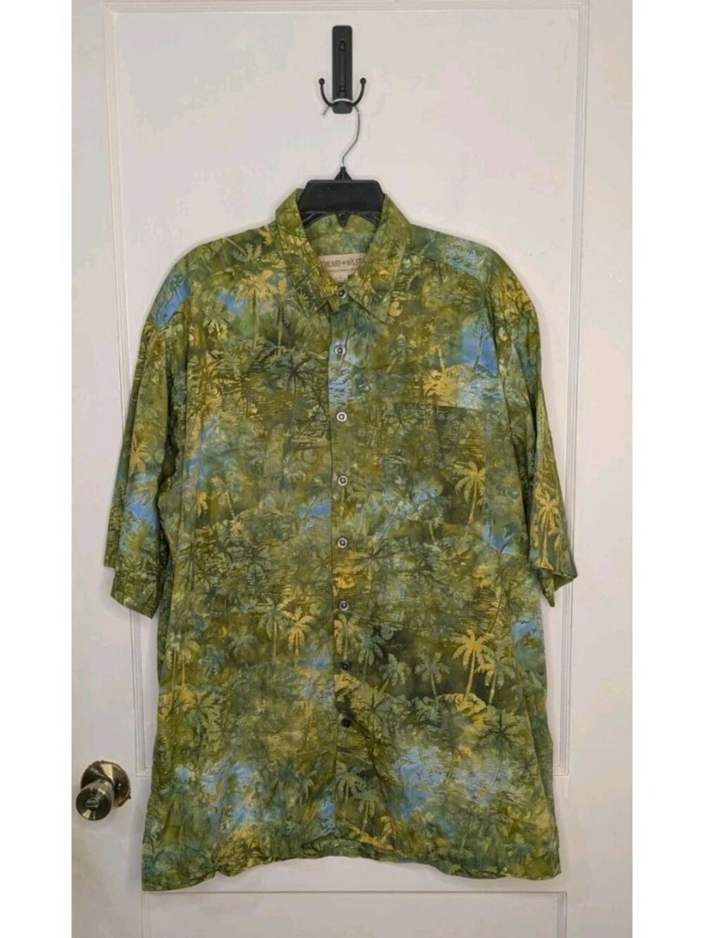Johari West Shirt Sz XLT Green Blue Batik Palm Tree Hawaiian Button Front Cotton